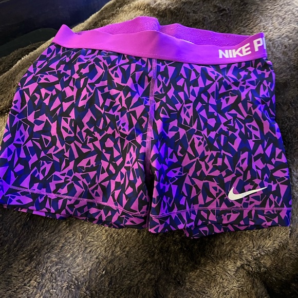 Nike Pants - Nike shorts